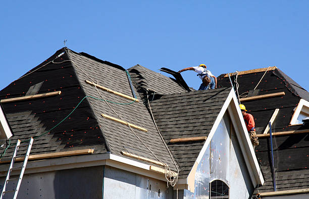 Best Metal Roofing Contractor  in Lla Lla East, WA